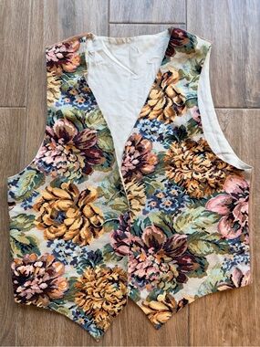 Floral Tapestry Vest - Multicolor